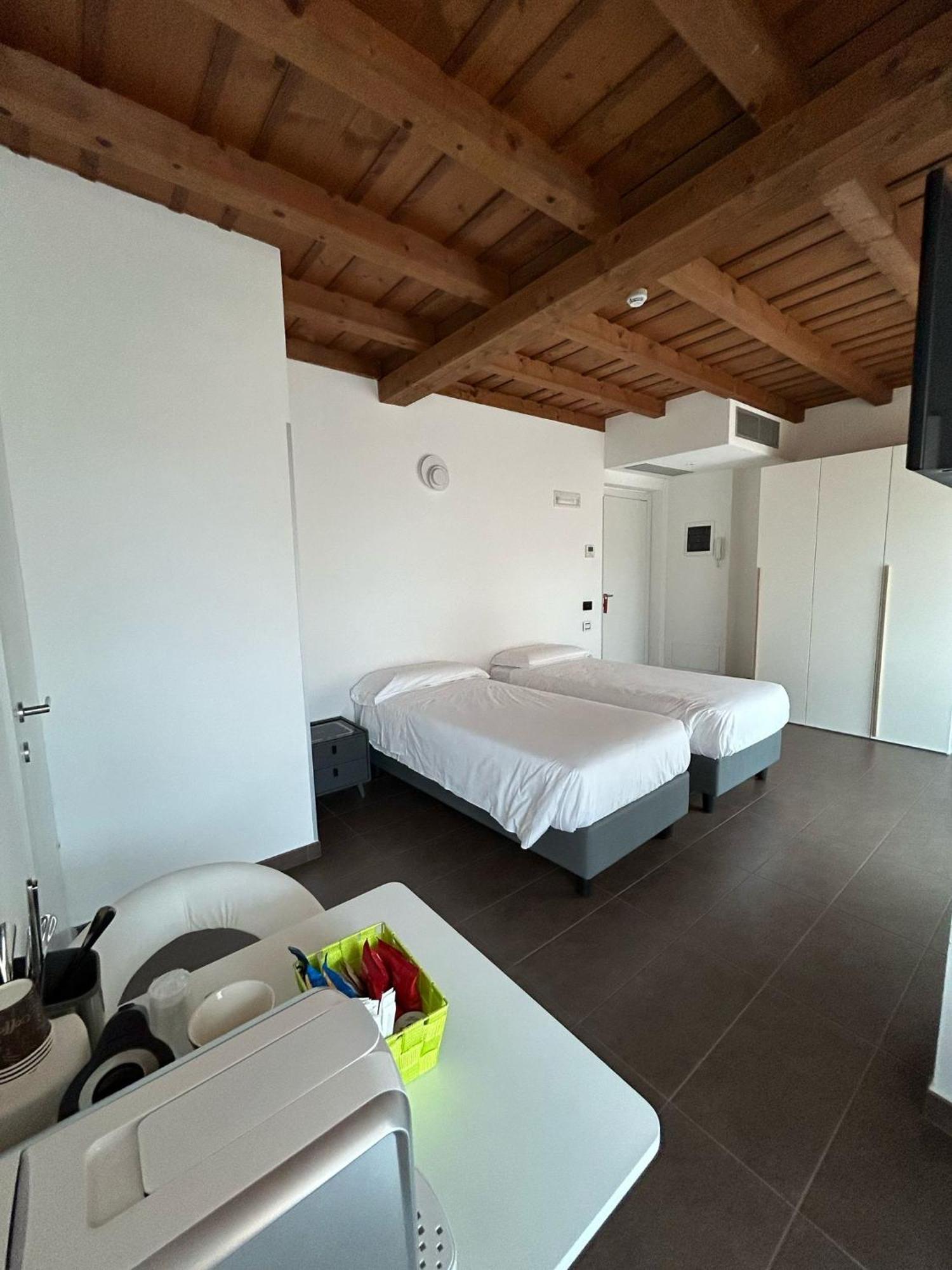 Bes Residence Bergamo Polaresco المظهر الخارجي الصورة